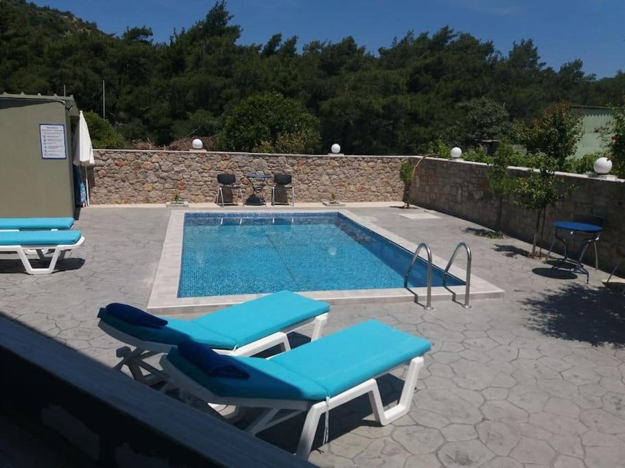 Greek Style Ground Floor Apartment & Pool Ialysos  Ngoại thất bức ảnh