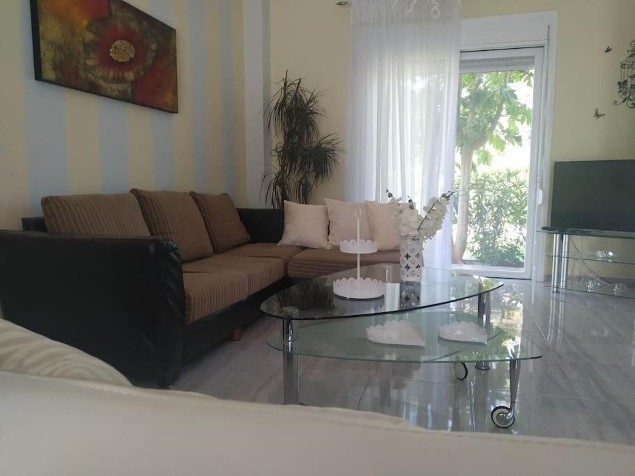 Greek Style Ground Floor Apartment & Pool Ialysos  Ngoại thất bức ảnh